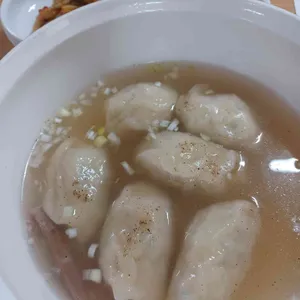 하단 사진 1