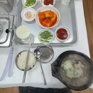 홍흥집 사진 2