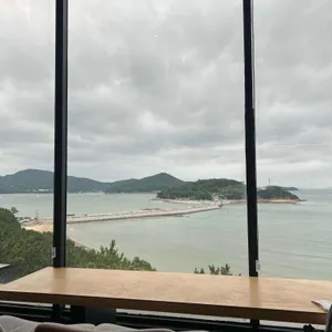 보테가 대표 사진