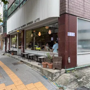 히트커피로스터스 서교 대표 사진