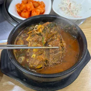 복돼지감자탕 사진