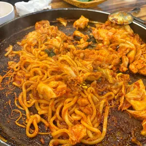 춘천본점닭갈비 사진 1
