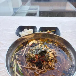 고씨네동해막국수 대표 사진