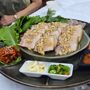 여내울 대표 사진