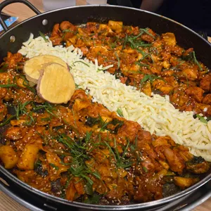 홍춘천닭갈비 사진