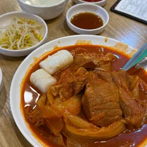 죽여주는김치찜김치찌개 사진 1