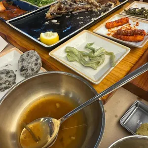 산으로 간 고등어 사진 2