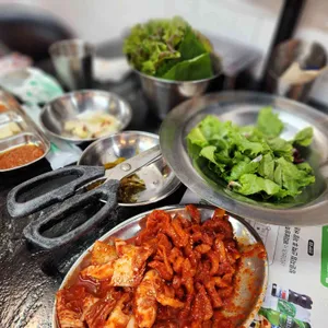 부마보쌈족발 대표 사진