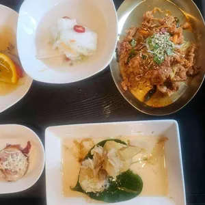 한옥마당 사진