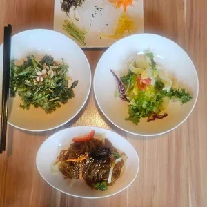 한옥마당 사진