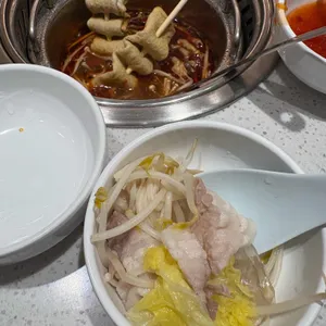 용가회전훠궈 사진
