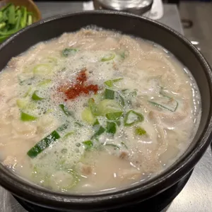 수변최고돼지국밥 사진 1