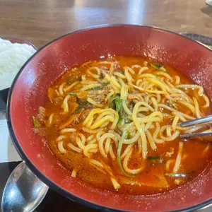 창창 사진 2