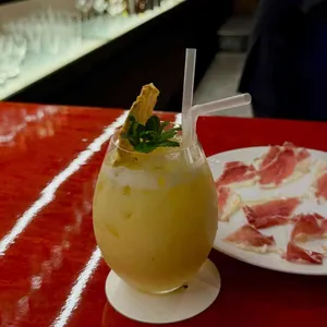 72ml 칵테일바 사진