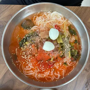 정다운국수집 사진 2