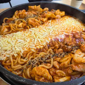 장인닭갈비 사진