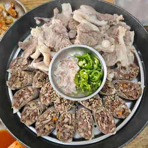 가보자 토종순대국밥 사진 1