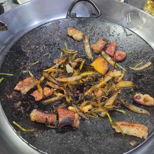 낙성대황소왕곱창 사진 1