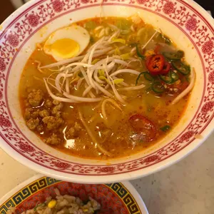 반핀 사진