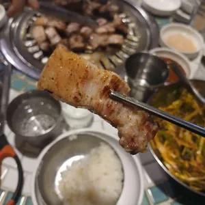 강화 통통 생고기 사진