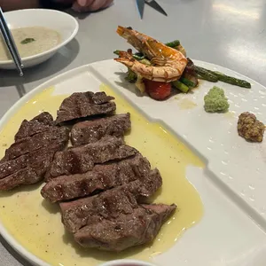 로얄경양식&스테이크 사진 2