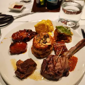 라세느 사진