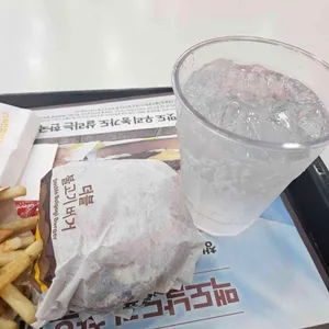 맥도날드 사진