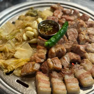 돈필살 사진