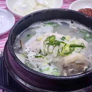 물방아삼계탕 사진 1