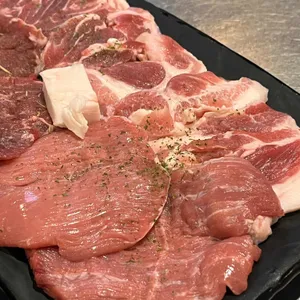 꾸이꾸이멱살 사진