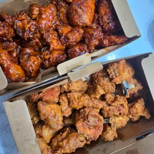 교촌치킨 사진