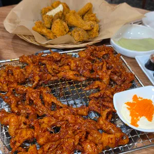 수완닭발통닭 사진