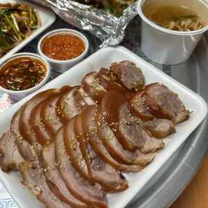 한방전주콩나물국밥족발- 사진 1