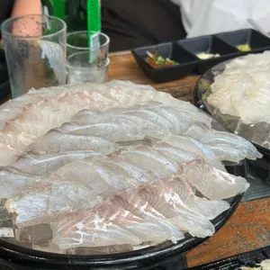 양장군어시장 사진