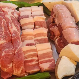 문정돈 사진
