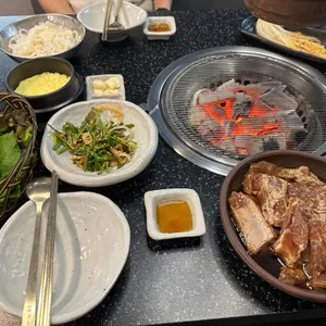 유대감 대표 사진
