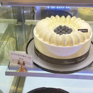 앙토낭카렘제과점 사진