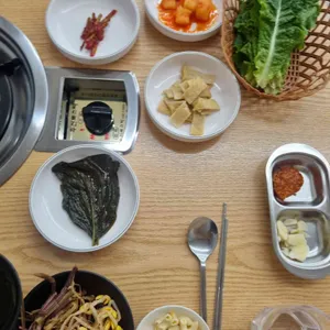 돼지구이연구소 사진