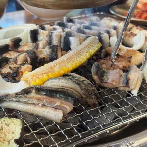 용담숯불갈비민물장어 대표 사진