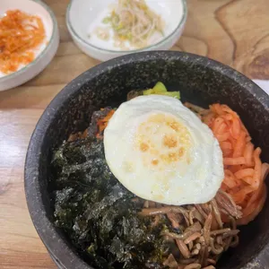 행복한맛집 사진 1