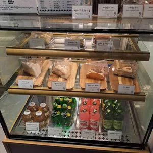 이제여기카페 사진