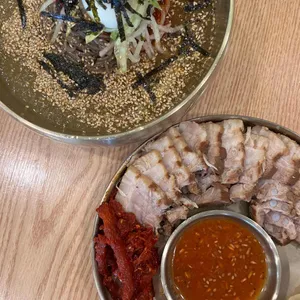 옥이면옥 사진