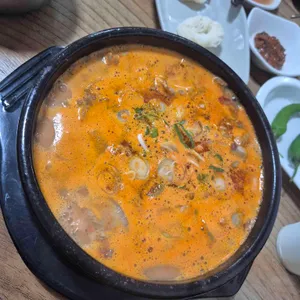 서인얼큰순대국 사진