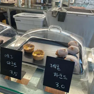 콘하스 사진