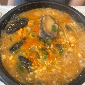 강릉전복해물뚝배기 사진