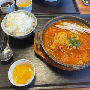 한스델리 사진 1