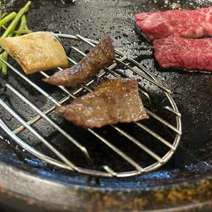 꾸석지돌판한우 사진
