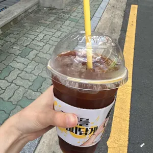 컴포즈커피 사진 2