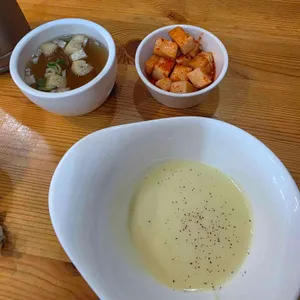 하얀집돈가스 사진