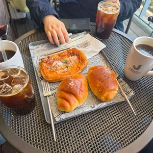JBOUT COFFEE 대표 사진